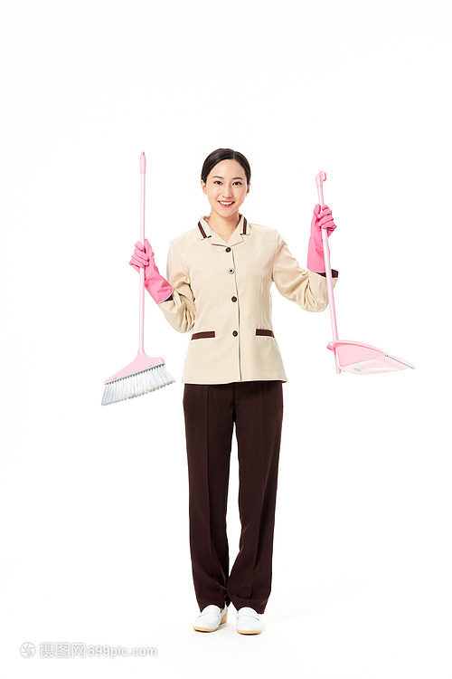 家政服務中的女性掃地角色 細致、專業與尊重